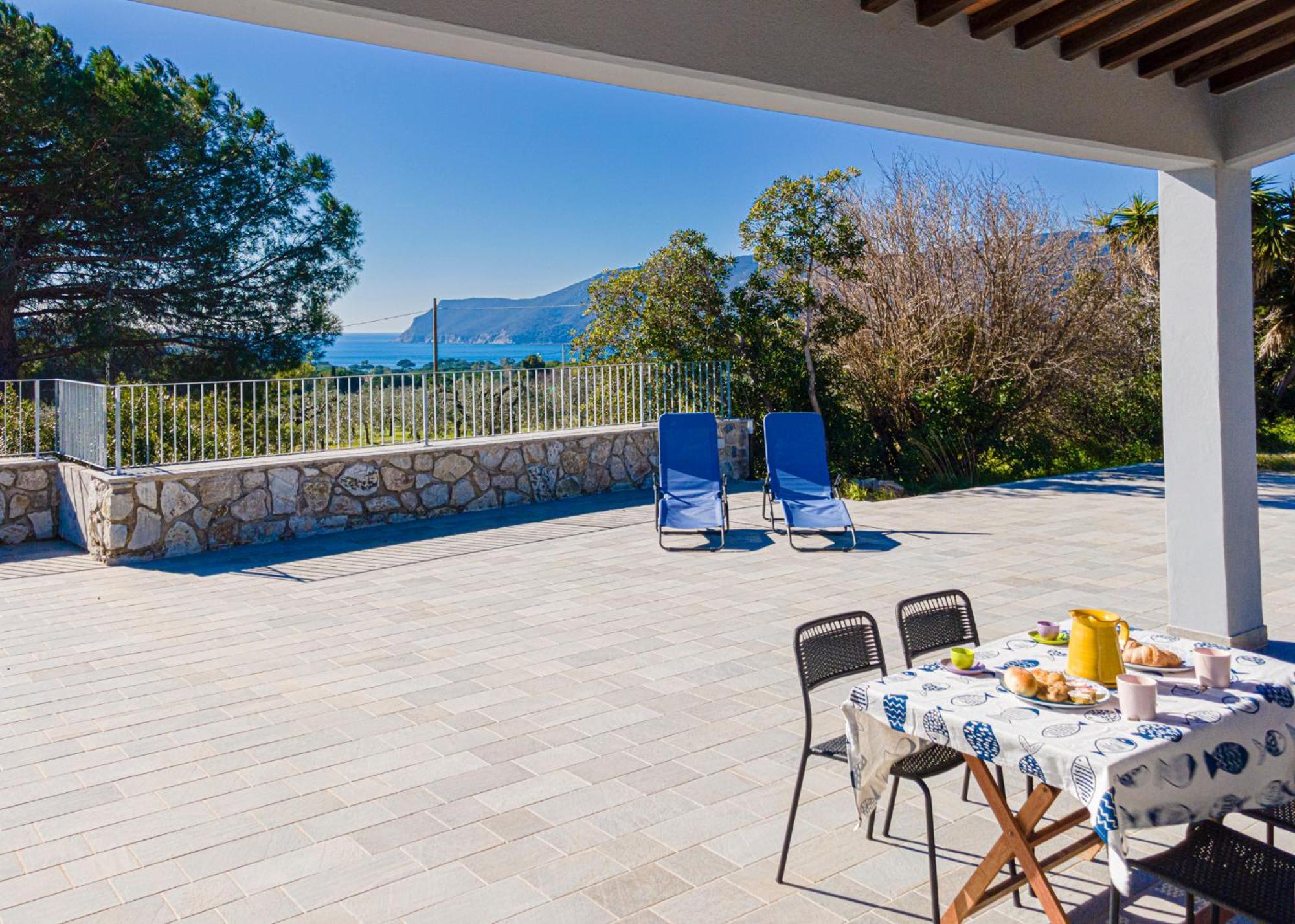 B&B Villa Costanza Lacona Bagian luar foto